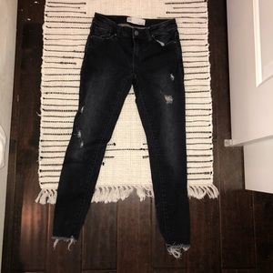 Tilly’s low rise ripped jeans